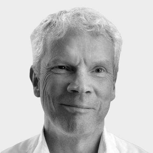 Schwarz-Weiß-Porträt Dr. Ulrich Dorenbeck