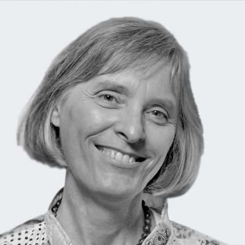 Dr. med. Ute M. Packhäuser – Fachärztin für Innere Medizin und Rheumatologie