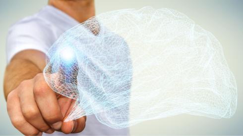 Ergotherapeutin behandelt neurologisch betroffene Hand – Weiterbildung zum Neuro-Handtherapie der AFH