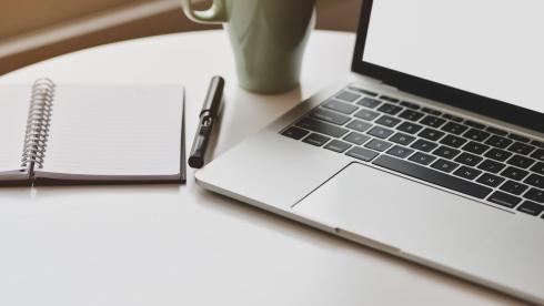 Fachzeitschrift und E-Learning – Fachwissen und digitale Weiterbildung für Ergo- und Physiotherapeuten