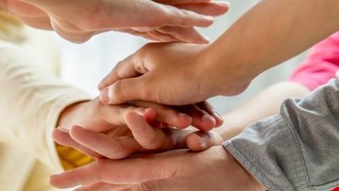 Selbsthilfegruppen in der Handrehabilitation – Austausch und Unterstützung für Betroffene